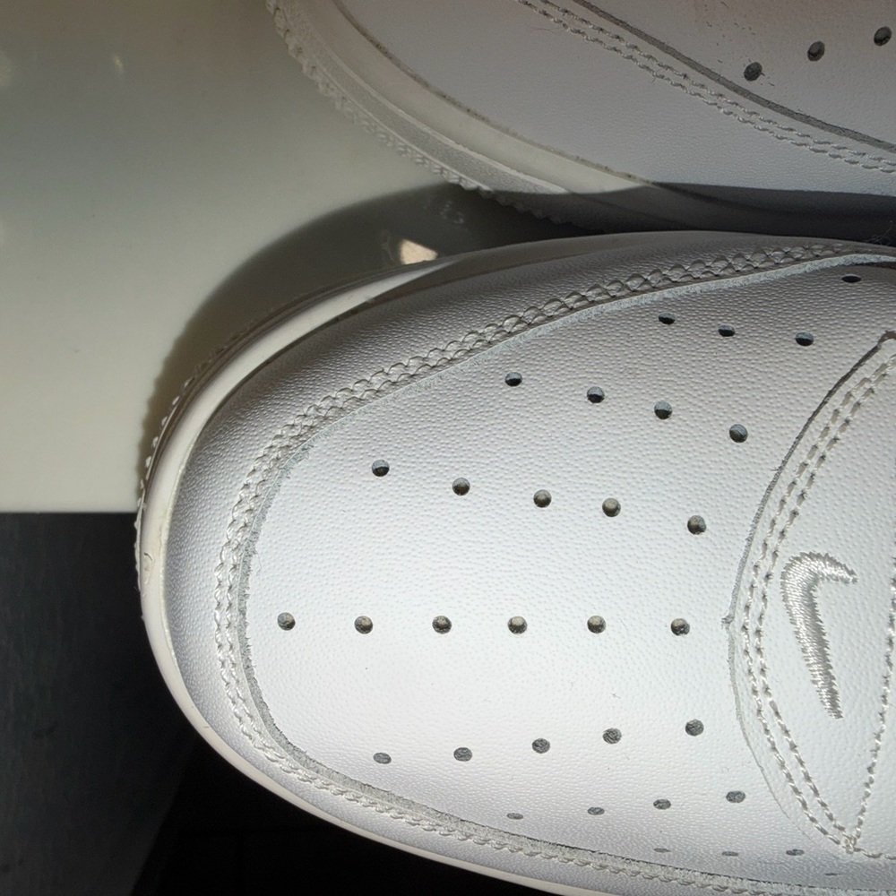Air Force 1 - Picture 5 of 5
